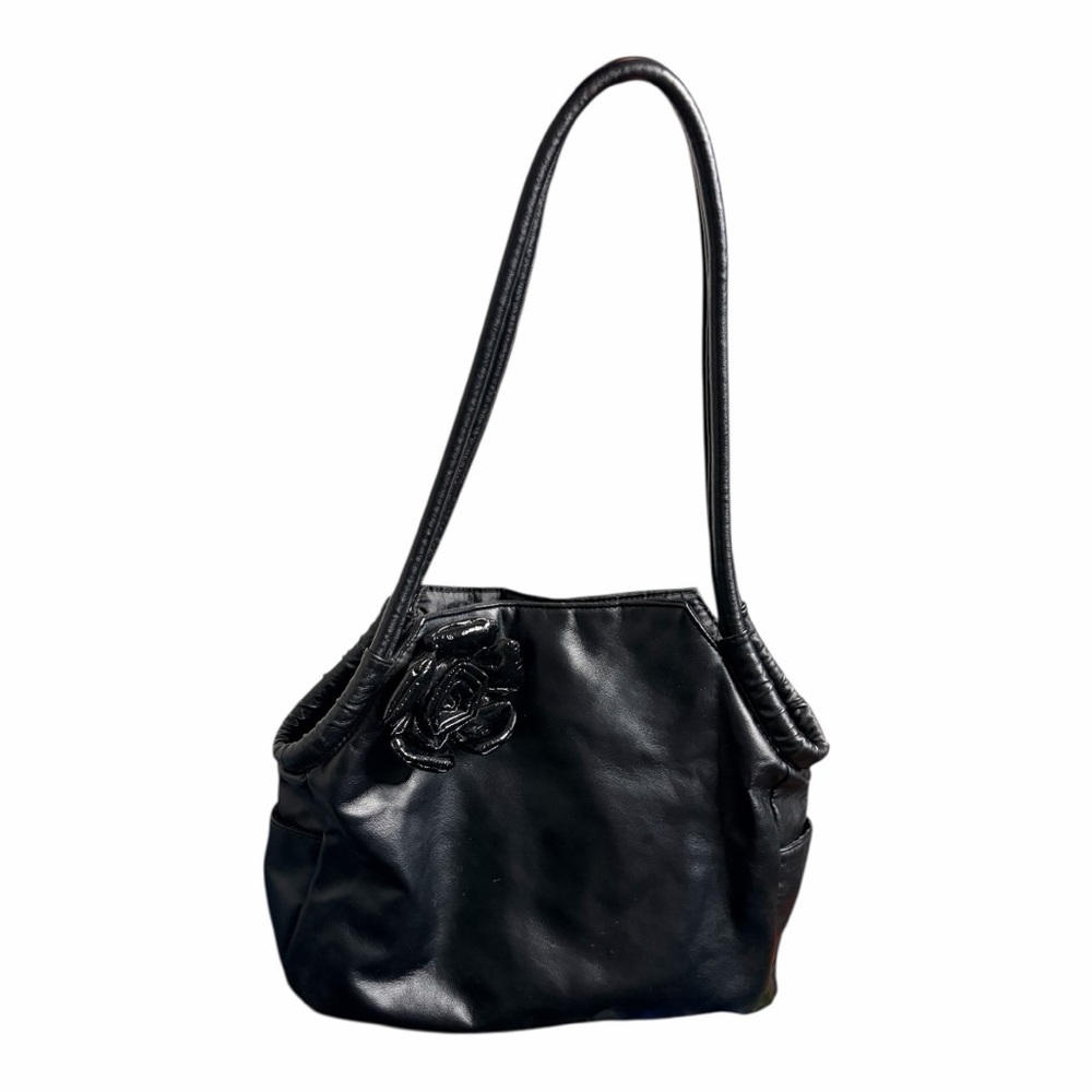 Chic Black Leather Shoulder Bag